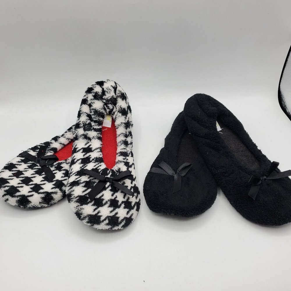 NEW 2 PAIRS of CAPELLI NEW YORK FUZZY BALLET SLIPPERS